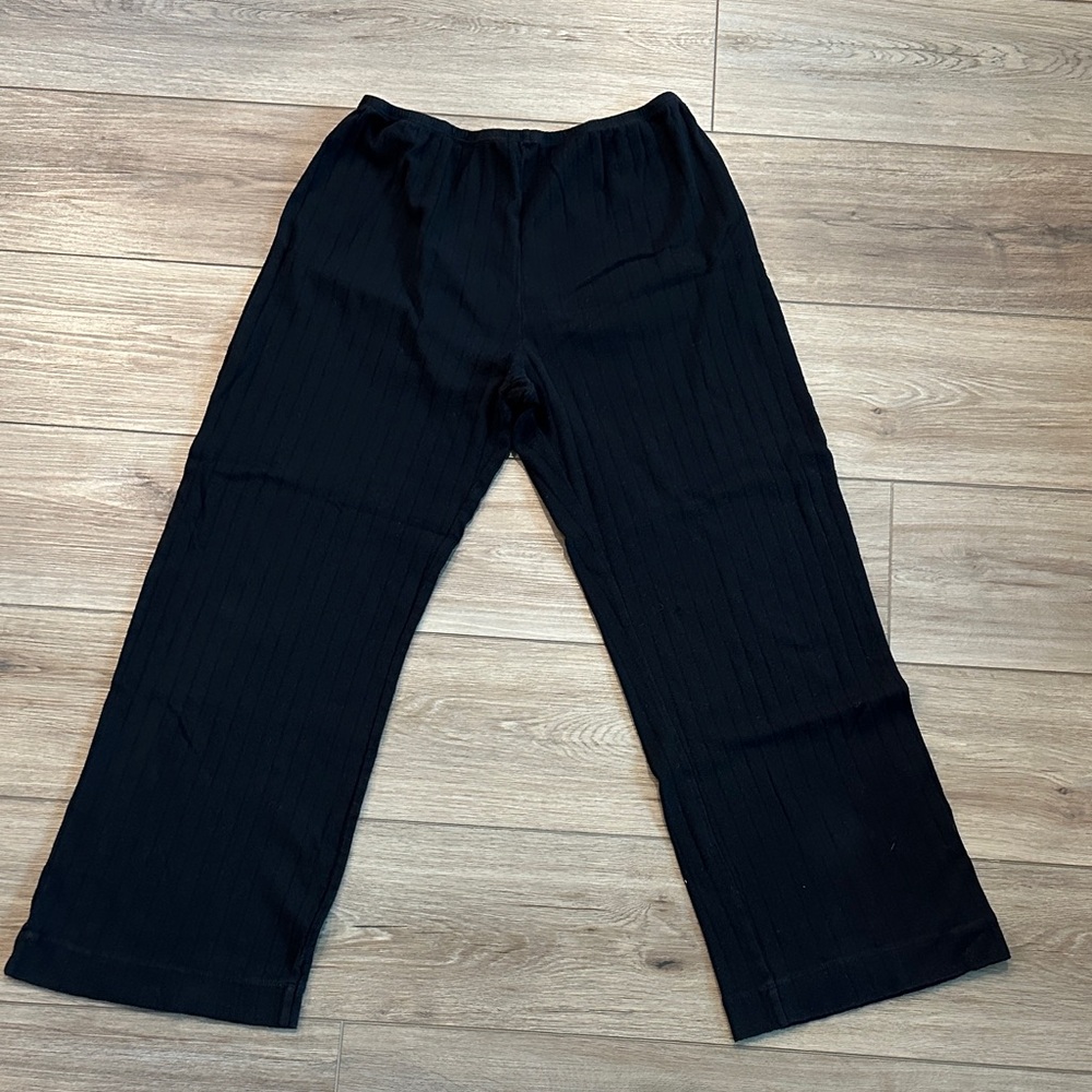 Donni The Pointelle Simple Crop Pant